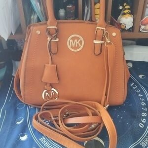 Michael kors purse